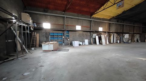 Foto 2 von Fabrikhallen zur Miete in Arealonga, Vilagarcía de Arousa