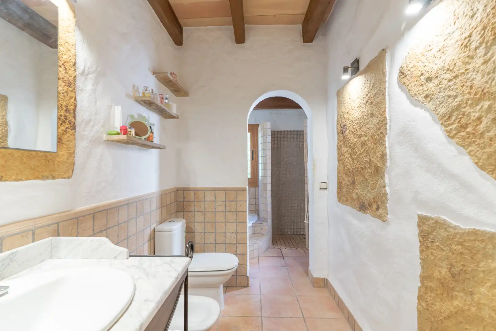 Bathroom of Country homes for sale in Calvià  with Heating