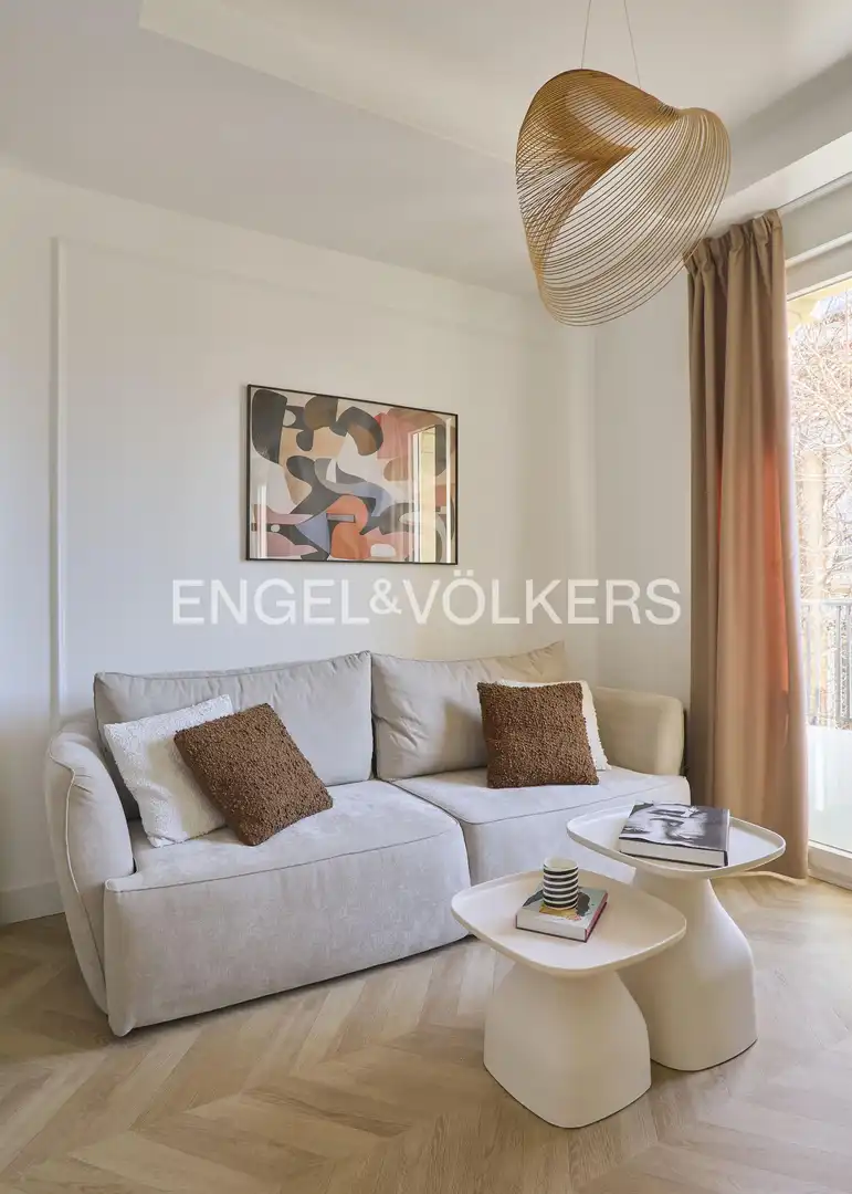 Wohnzimmer von Wohnung zur Miete in Centro
