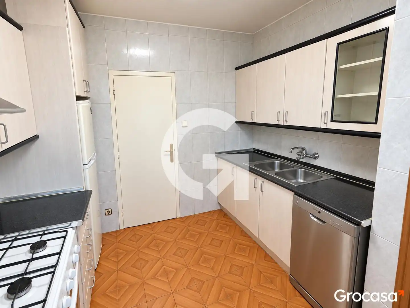 Piso con terraza en venta en CL OLOT, imagen 8