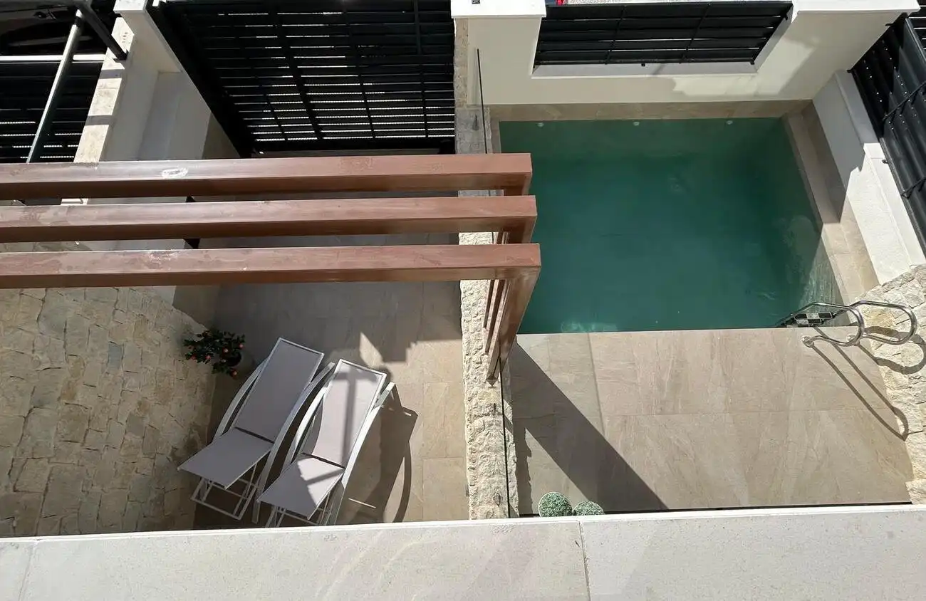 Casa rústica amb piscina en venda a N/A, imagen 2
