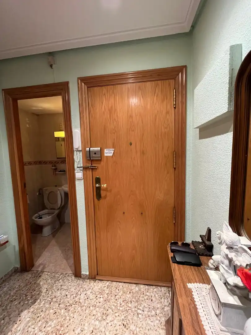 Flat for sale in Elda  with Air Conditioner and Furnished