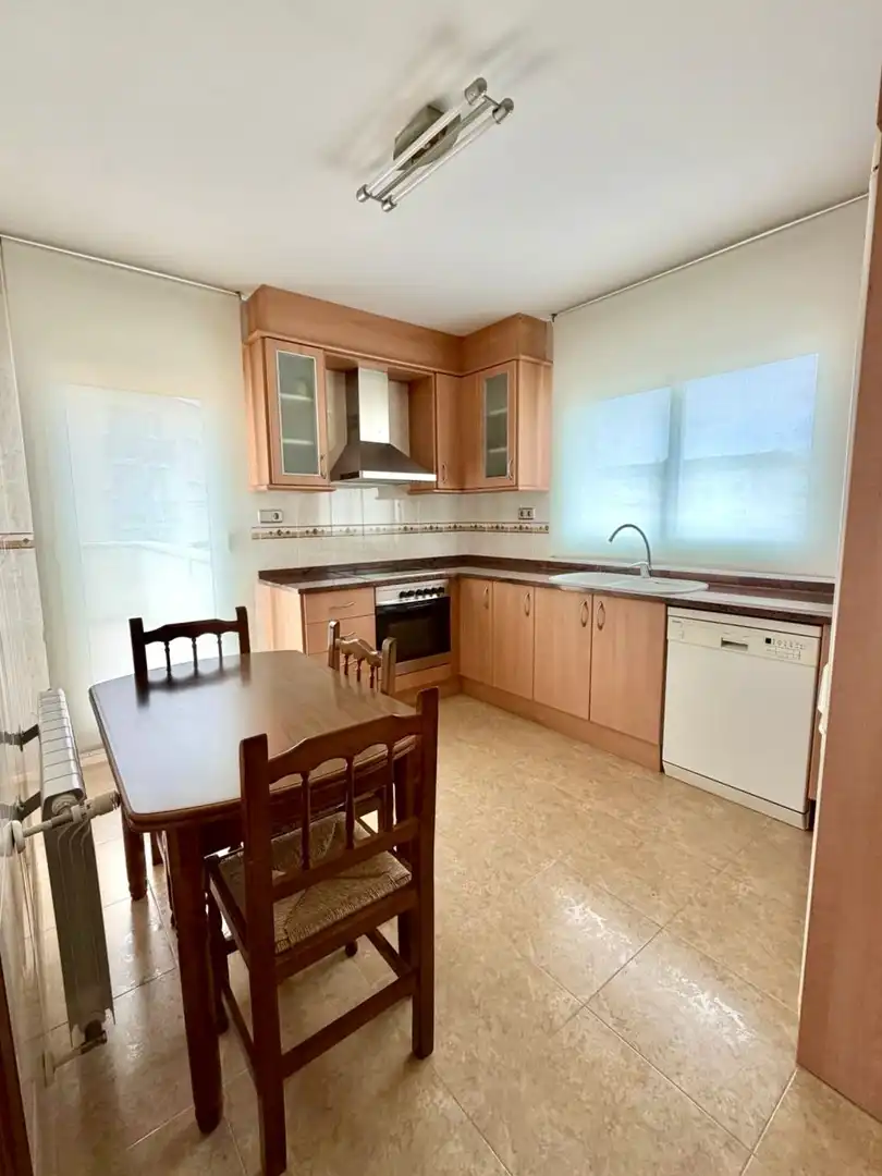 Cocina de Casa o chalet en venta en Banyeres del Penedès con Aire acondicionado, Calefacción y Terraza