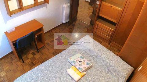 Foto 4 de Piso de alquiler en San Mamés - La Palomera, León Capital