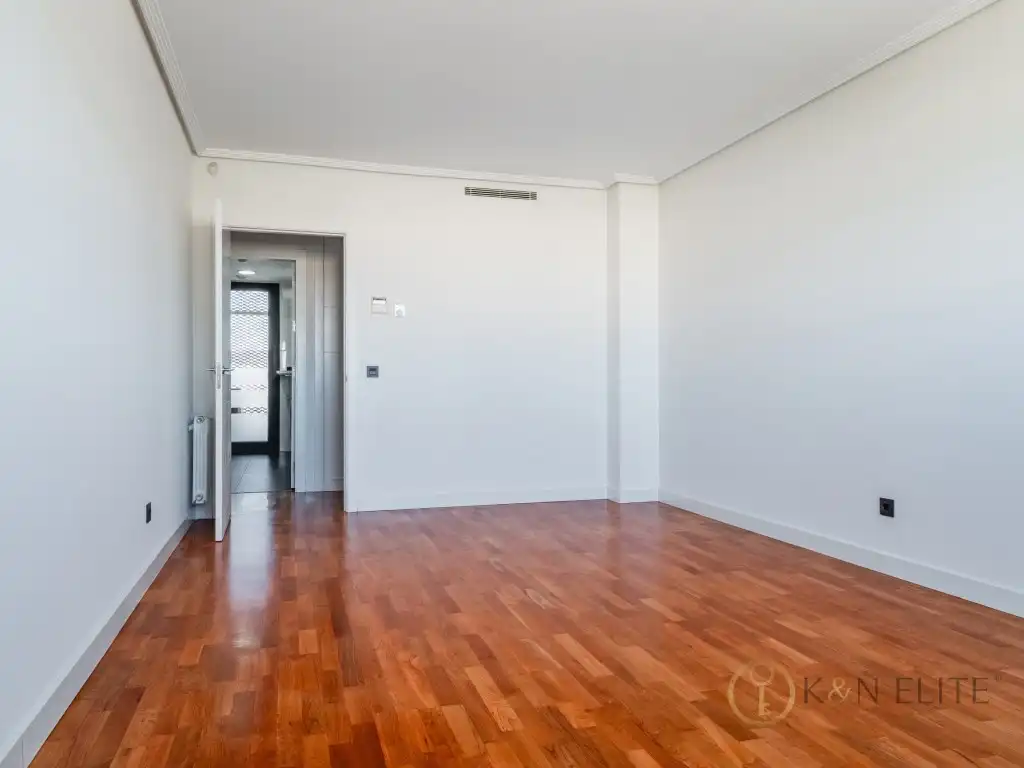 Flat with pool to rent in Calle Cesar Cort Boti, imagen 22
