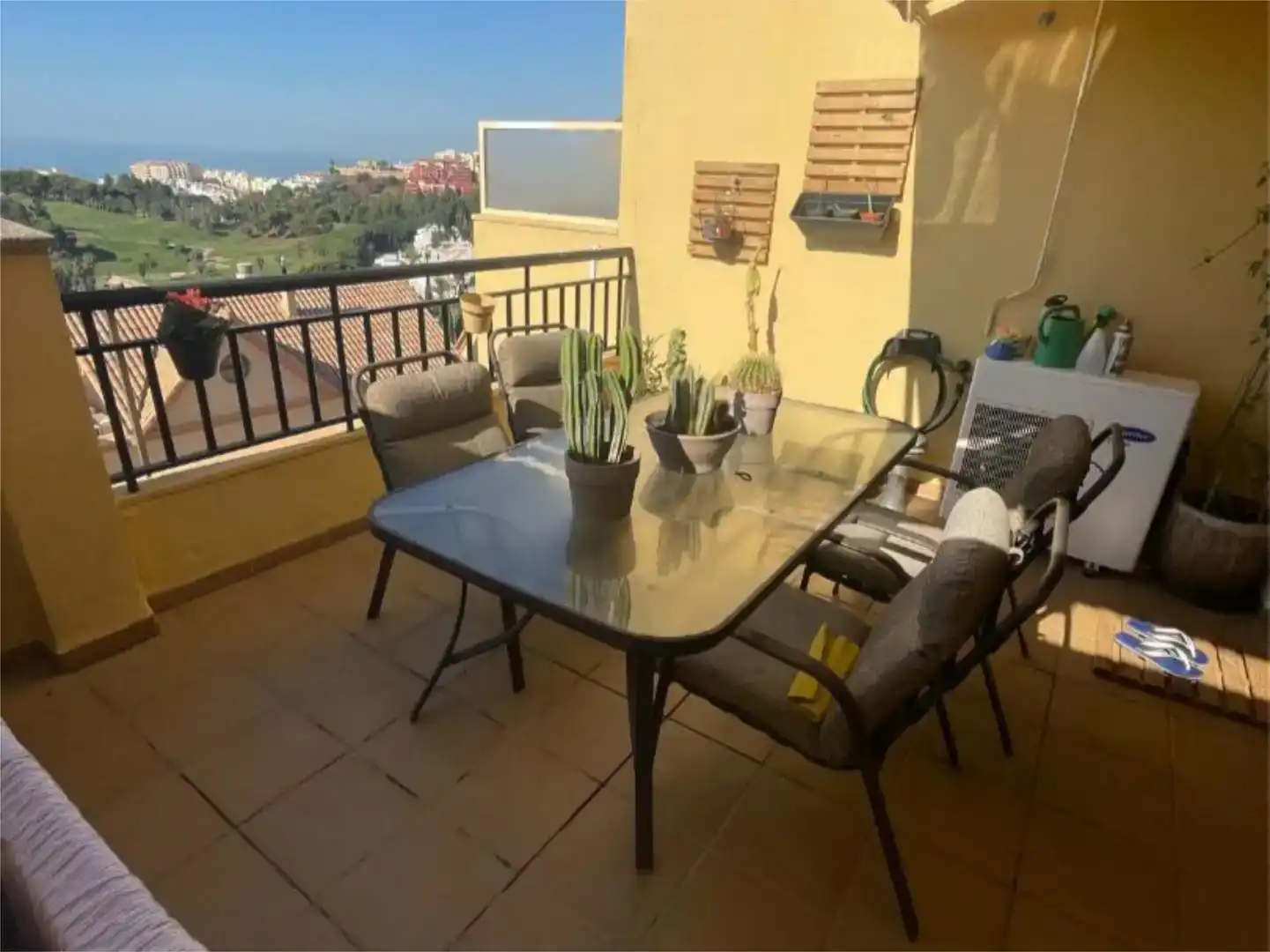 Terrasse von Wohnung zur Miete in Torrequebrada