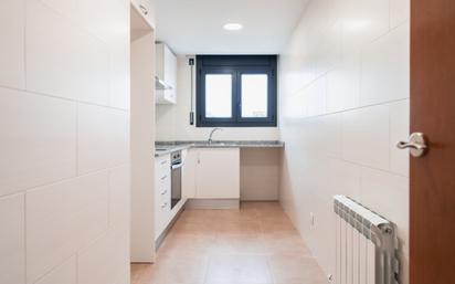 Kitchen of Flat for sale in Igualada  with Heating, Storage room and Balcony