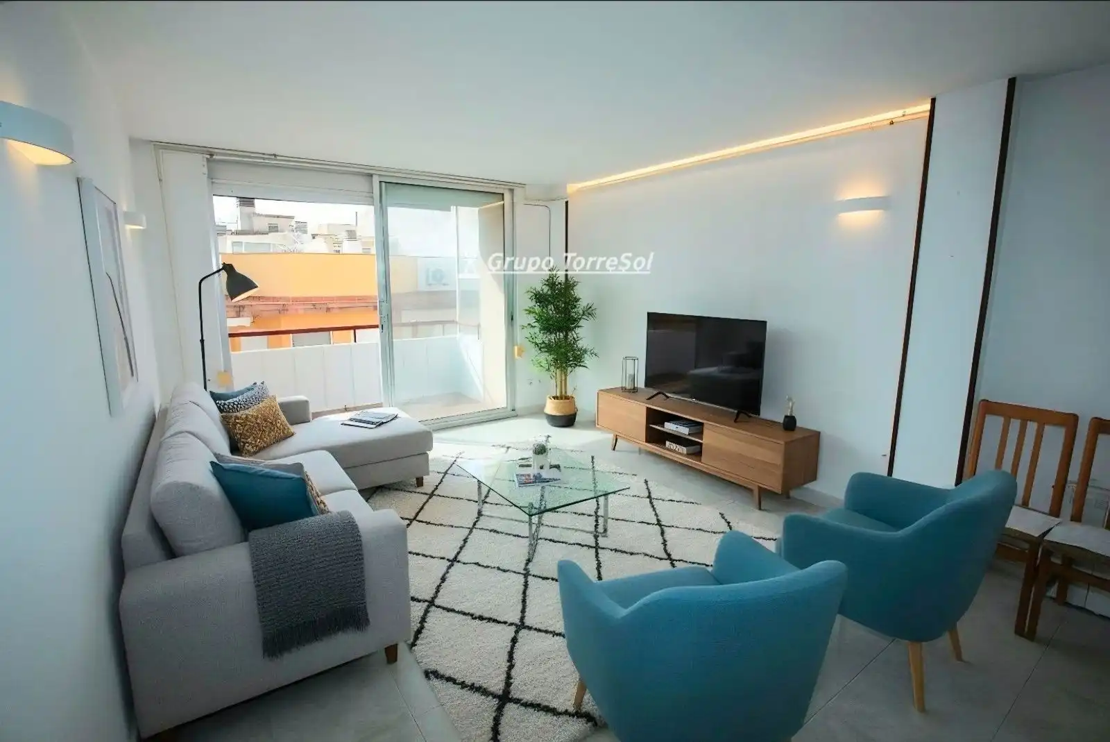 Penthouse mit Aufzug zum Verkauf in Angel Guimera, imagen 2