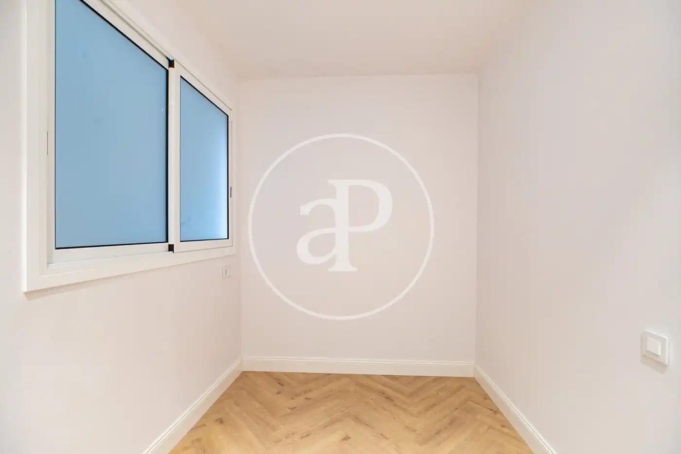 Habitación de Piso en venta en Barcelona con Aire acondicionado, Calefacción y Balcón