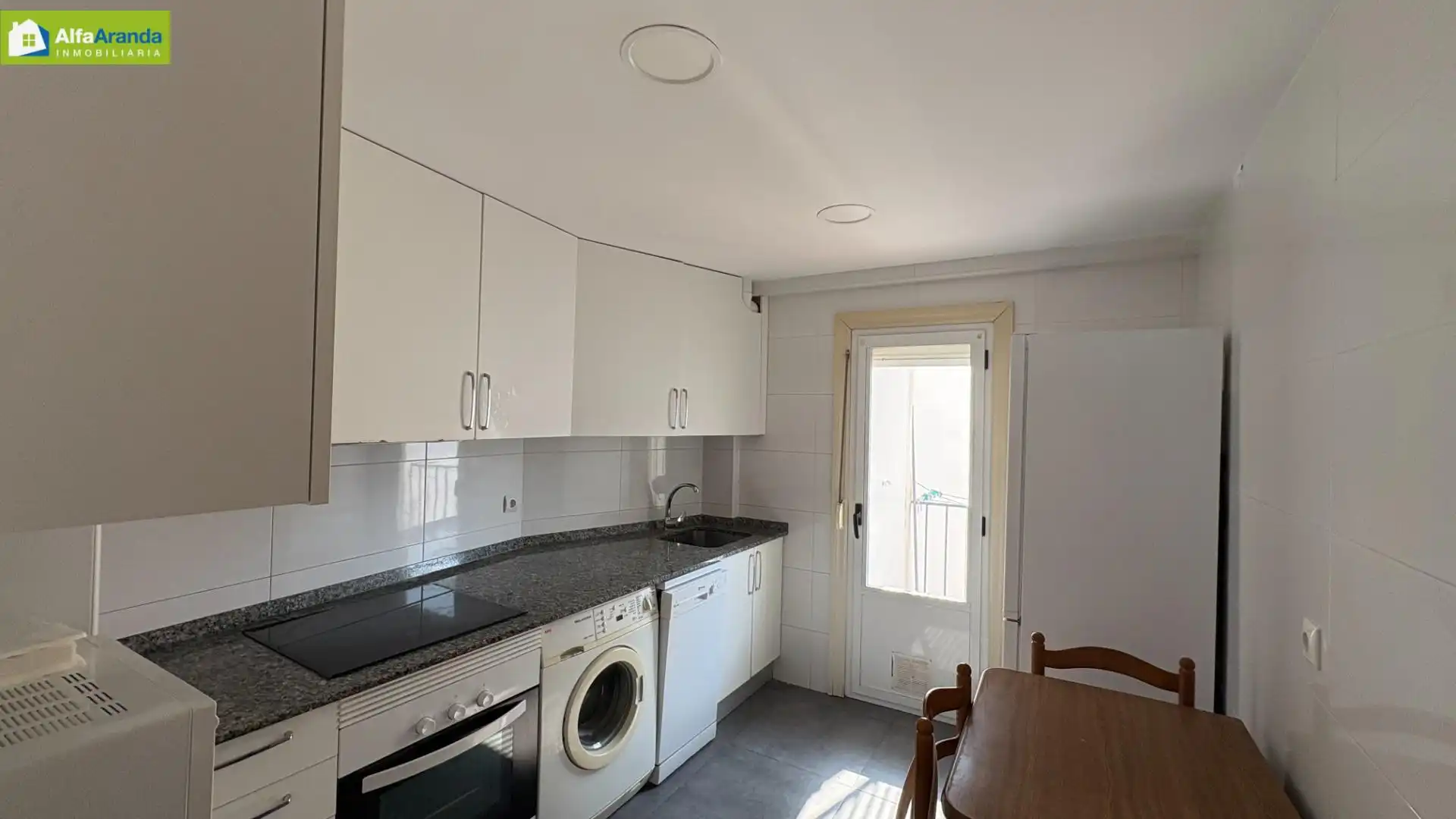 Küche von Wohnung zum Verkauf in Aranda de Duero mit Heizung, Parkett und Terrasse