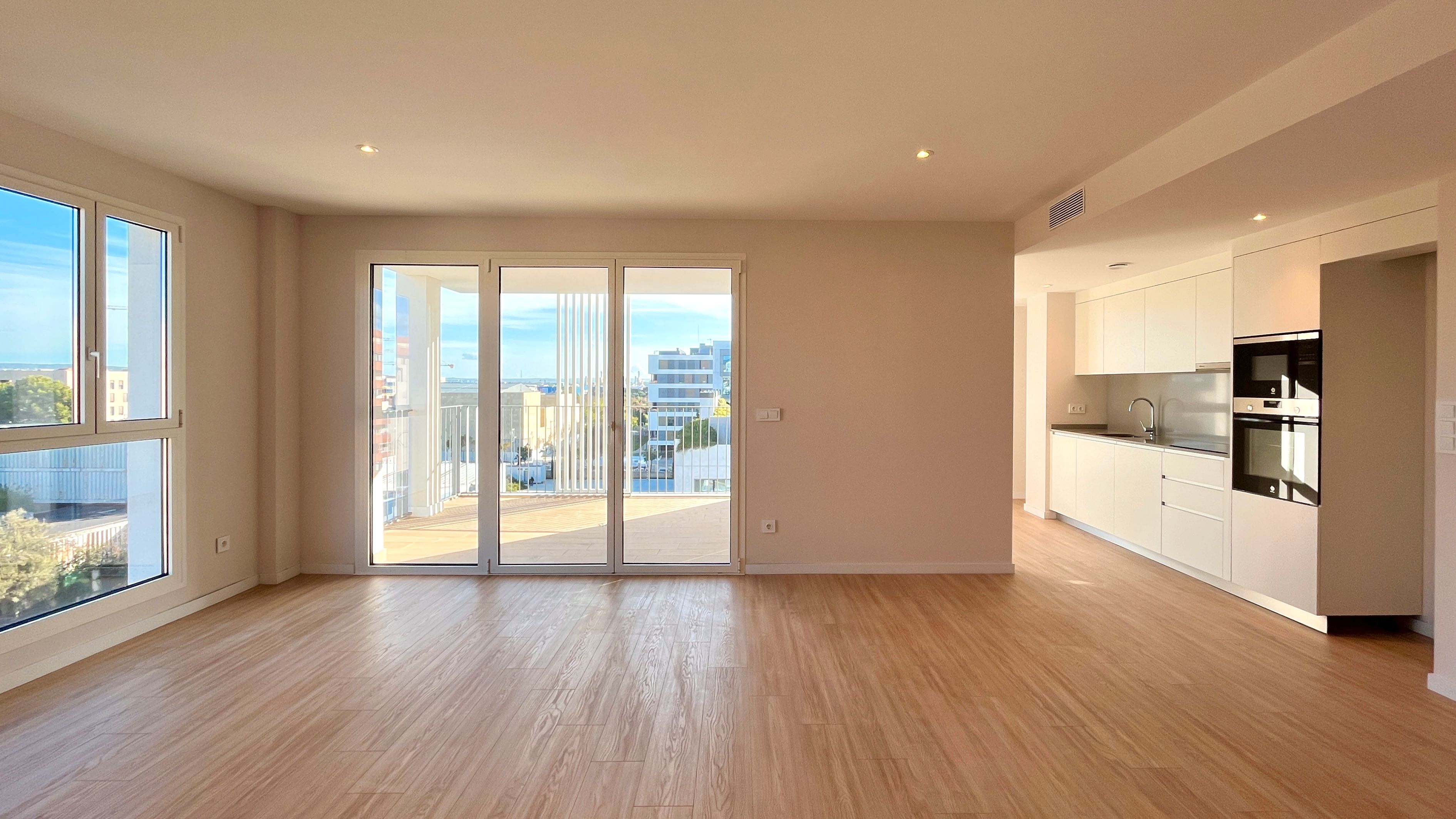 Living room of Apartment for sale in  Palma de Mallorca  with Air Conditioner and Community pool