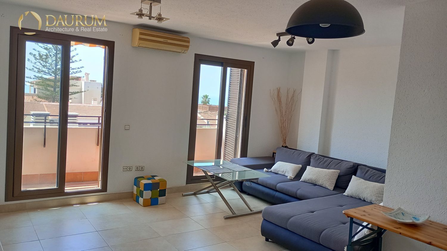 Living room of Single-family semi-detached for sale in Málaga Capital  with Air Conditioner, Heating and Terrace
