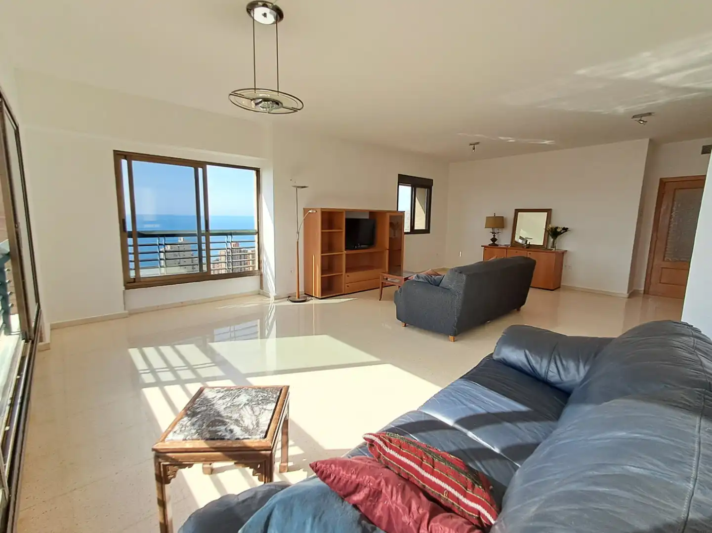 Apartment mit Pool zum Verkauf in Playa de Poniente, imagen 2