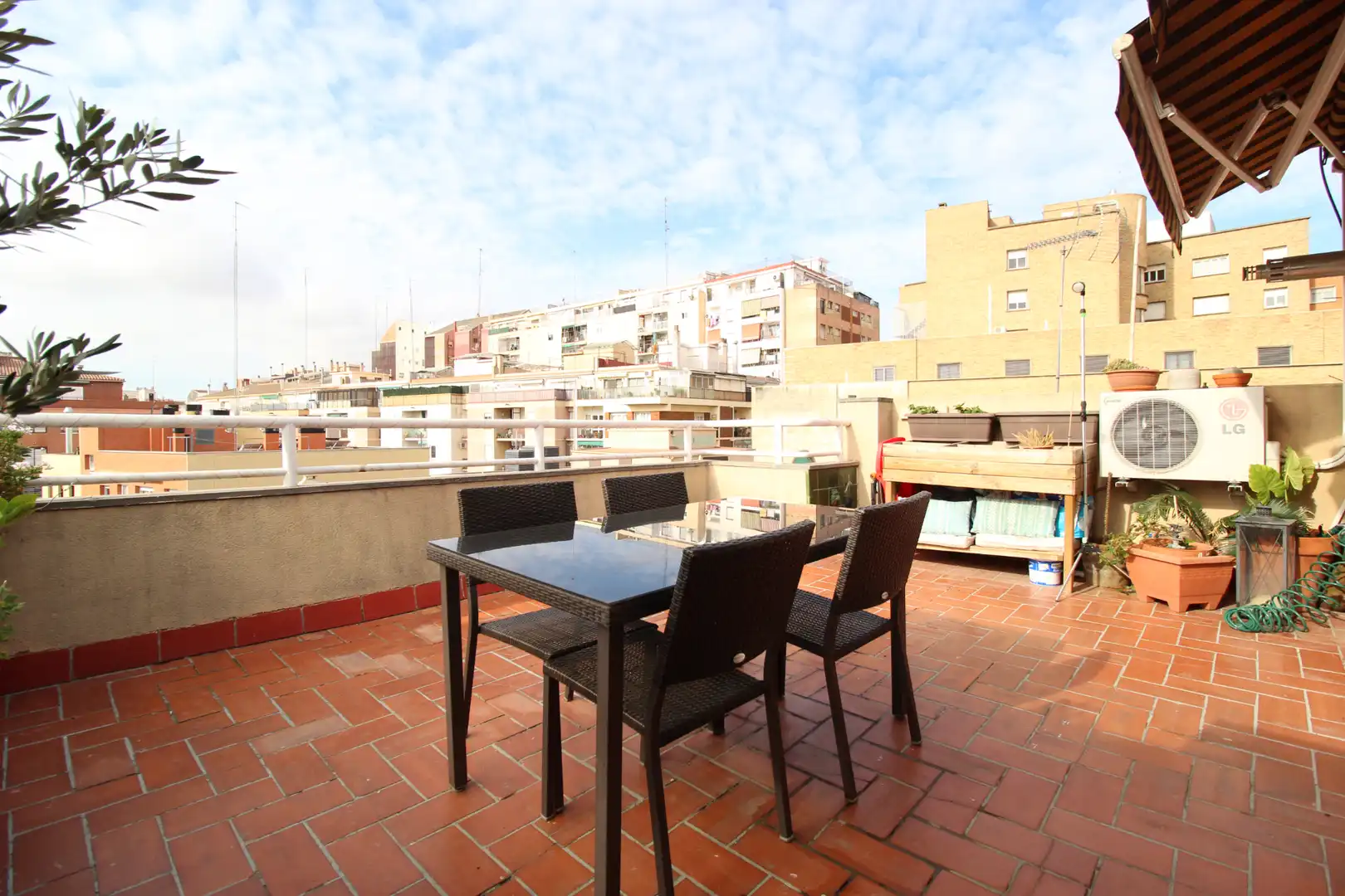 Terrassa de Àtic de lloguer en Barcelona amb Aire condicionat, Calefacció i Parquet
