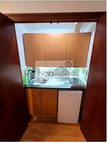 Cocina de Estudio de alquiler en Sevilla con Aire acondicionado y Amueblado