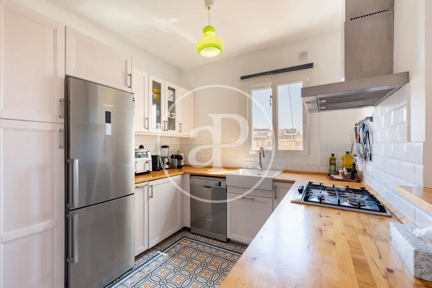 Kitchen of Attic for sale in Barcelona  with Air Conditioner, Heating and Terrace
