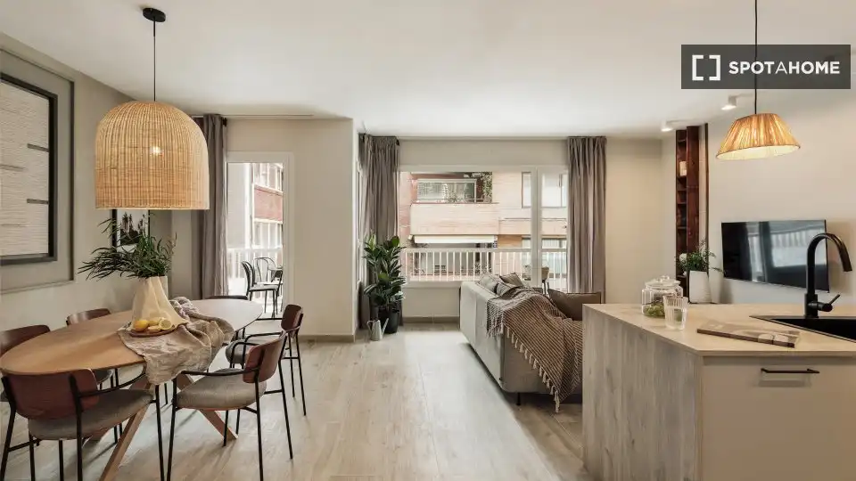 Sala d'estar de Apartament per a compartir en Barcelona amb Aire condicionat, Terrassa i Moblat