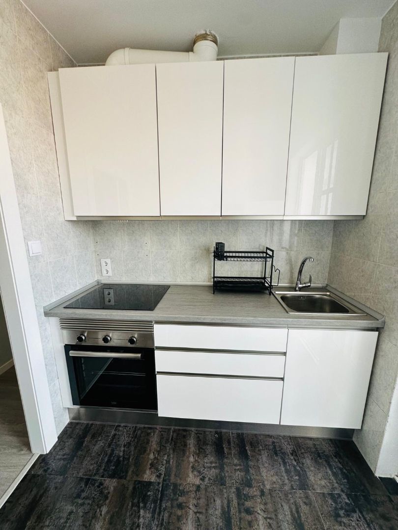 Kitchen of Flat for sale in Valladolid Capital  with Heating, Parquet flooring and Terrace