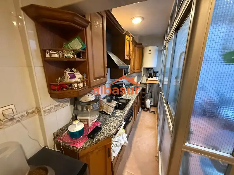 Kitchen of Flat for sale in Sureste