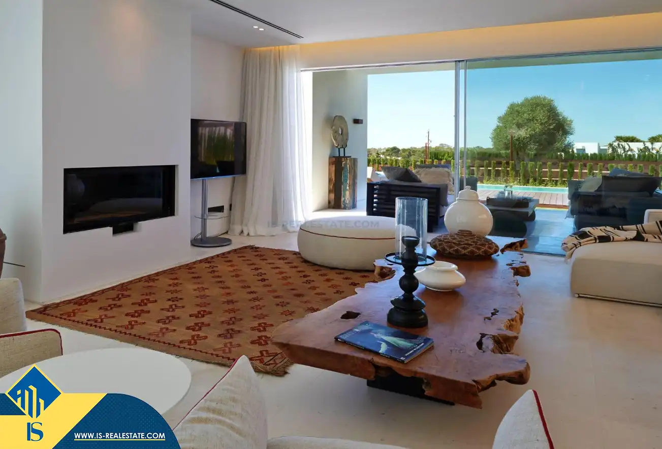 Sala d'estar de Casa o xalet en venda en Sant Josep de sa Talaia amb Aire condicionat, Calefacció i Jardí privat