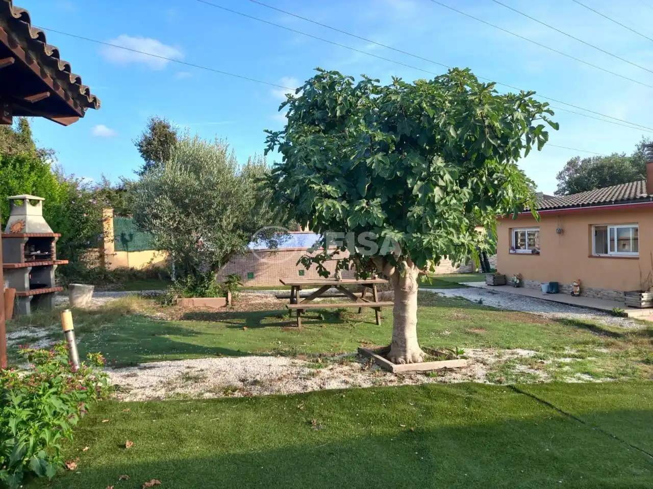 Villa con piscina in vendita a Sils, imagen 2