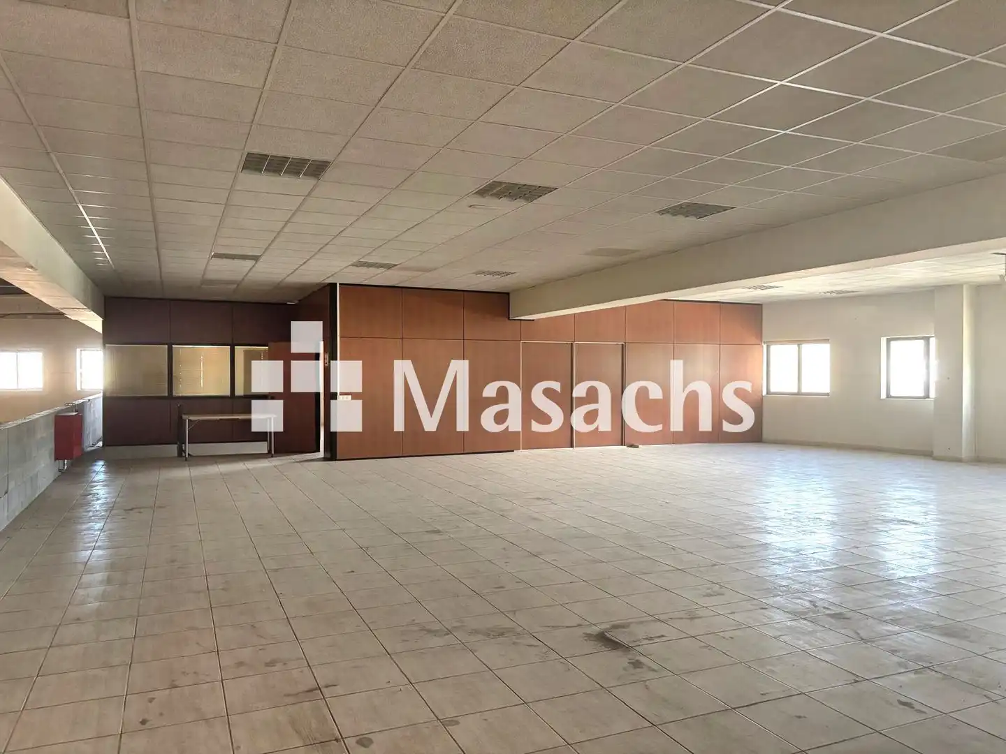 Fabrikhallen zur Miete in Caldes de Montbui