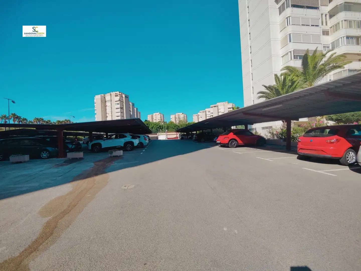 Parkplatz von Wohnung zum Verkauf in Alicante / Alacant mit Klimaanlage und Gemeinschaftspool