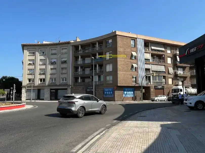 Vista exterior de Pis en venda en Tortosa amb Balcó