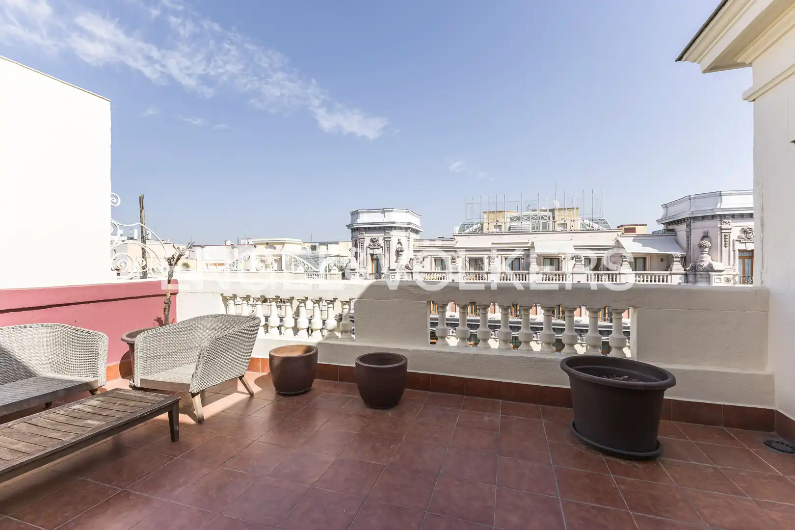 Penthouse mit Aufzug zur Miete in José Abascal