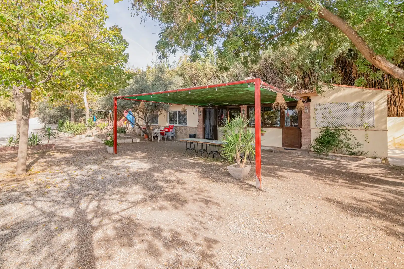 Finca rústica en venta en La Zubia