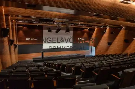 Office for rent in Barcelona  with Air Conditioner and Furnished