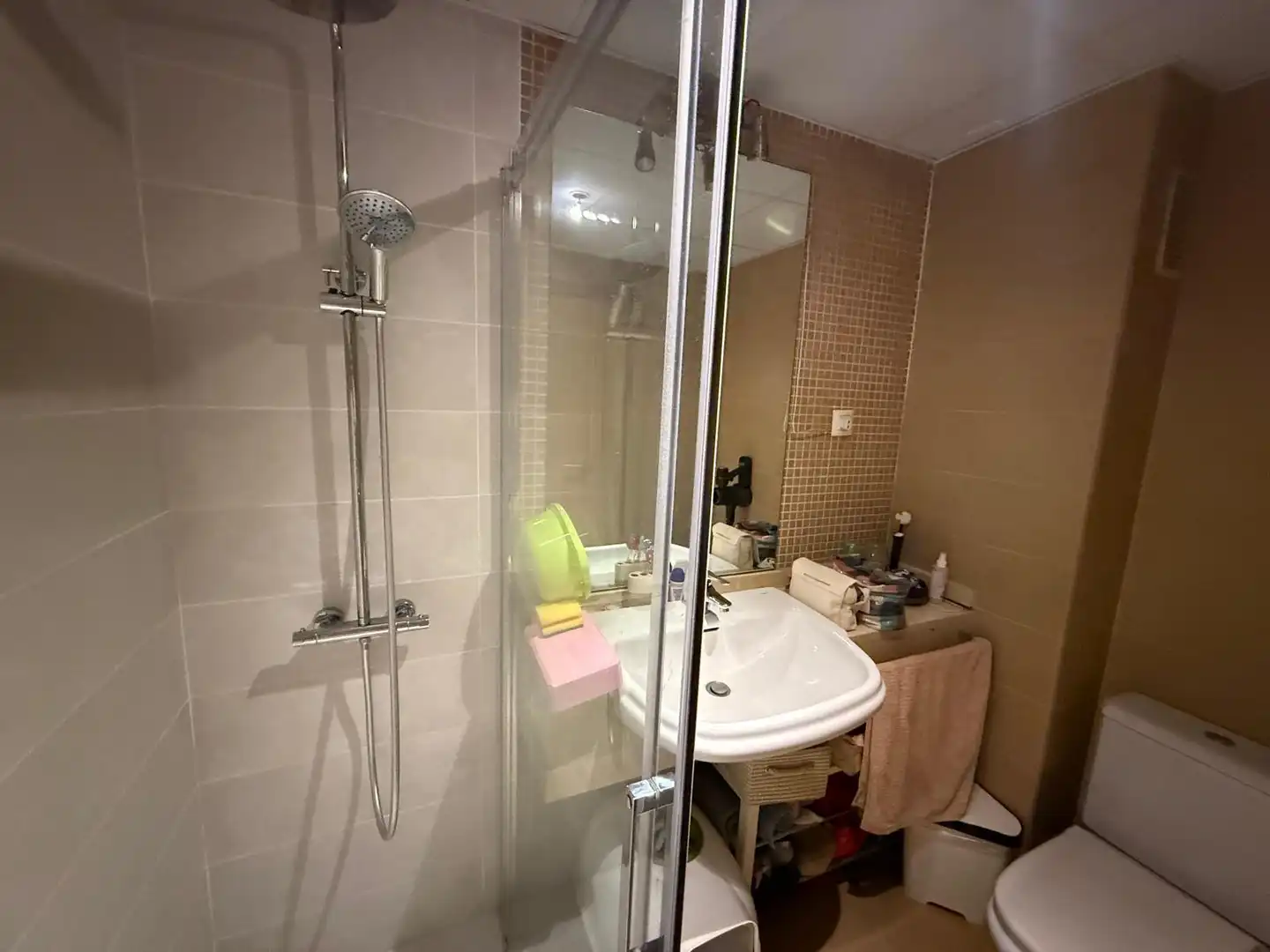 Baño de Piso en venta en Madrid con Aire acondicionado, Terraza y Trastero