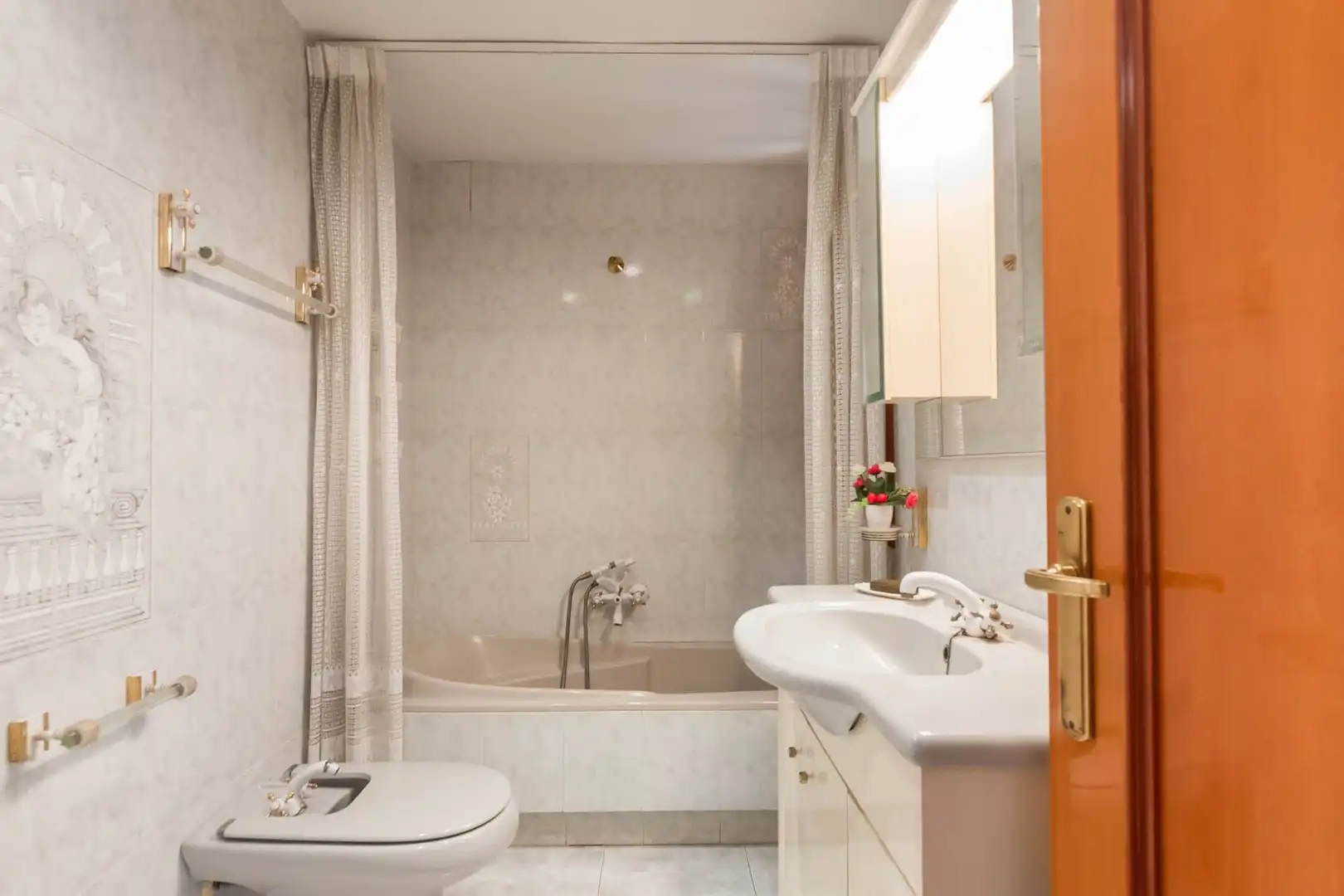 Bathroom of Houses for sale in Las Torres de Cotillas  with Air Conditioner, Heating and Private garden