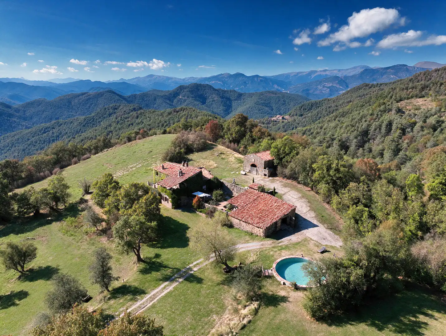 Casa rústica con piscina en venta en N/A, imagen 2