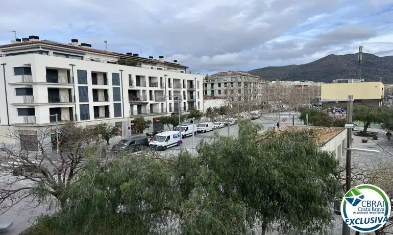 Appartement compact avec ascenseur à vendre à Centre