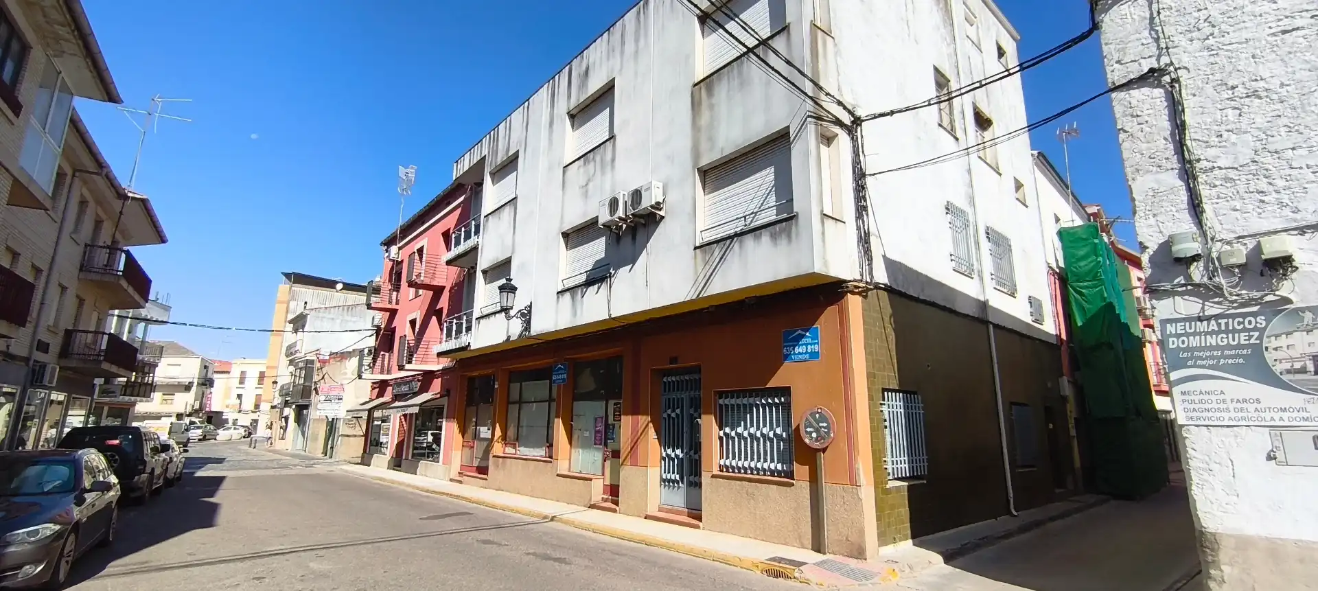 Mixto residencial en venta en Avenida de la Constitución 3