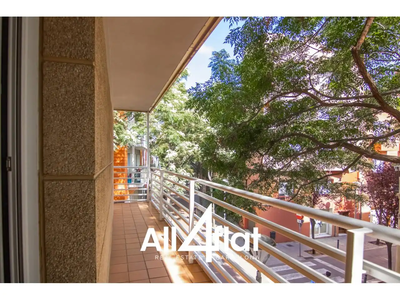 Balcony of Duplexes for rent in Barcelona  with Air Conditioner, Heating and Terrace