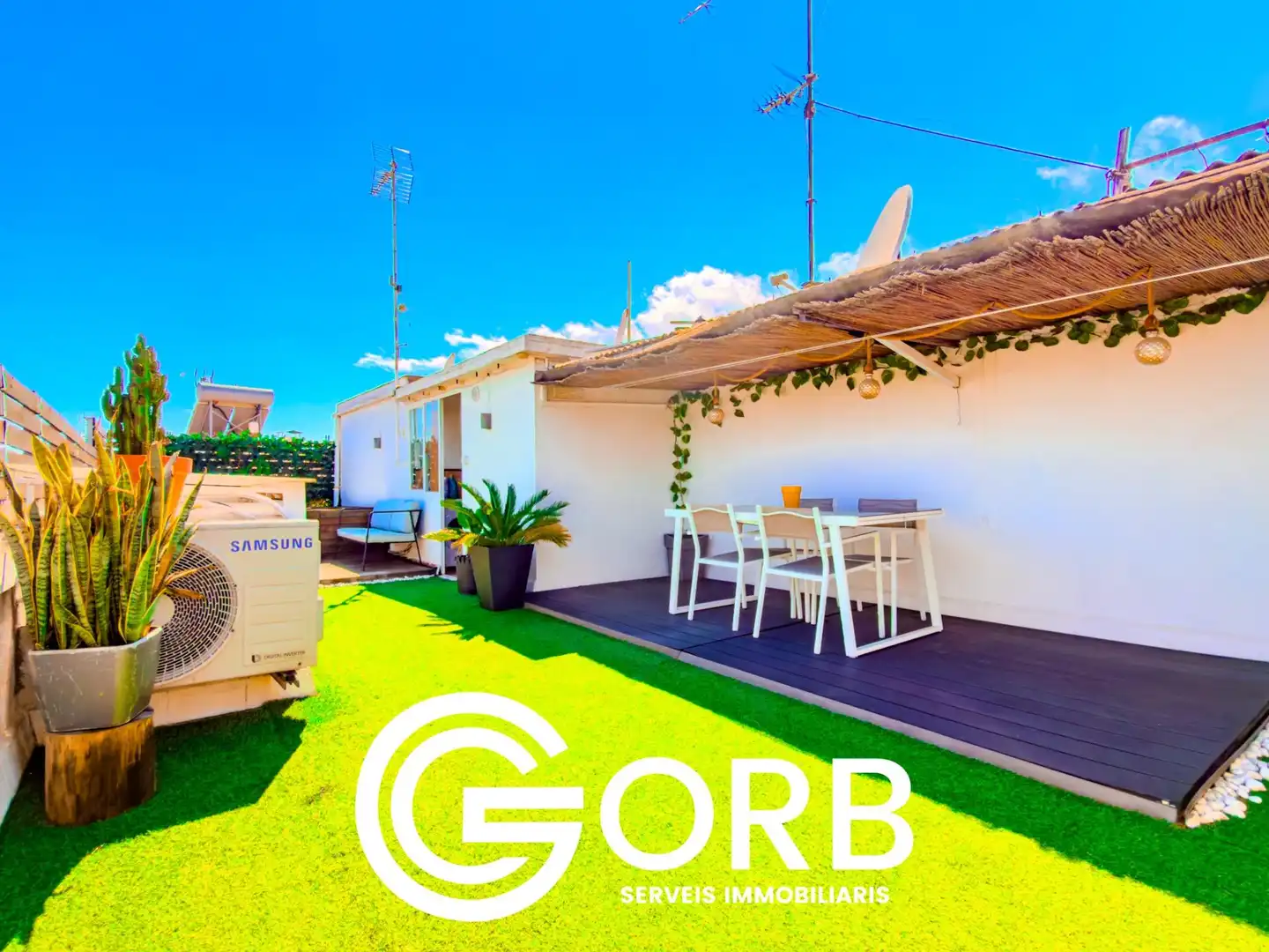 Jardín de Ático en venta en Mataró con Aire acondicionado, Calefacción y Terraza