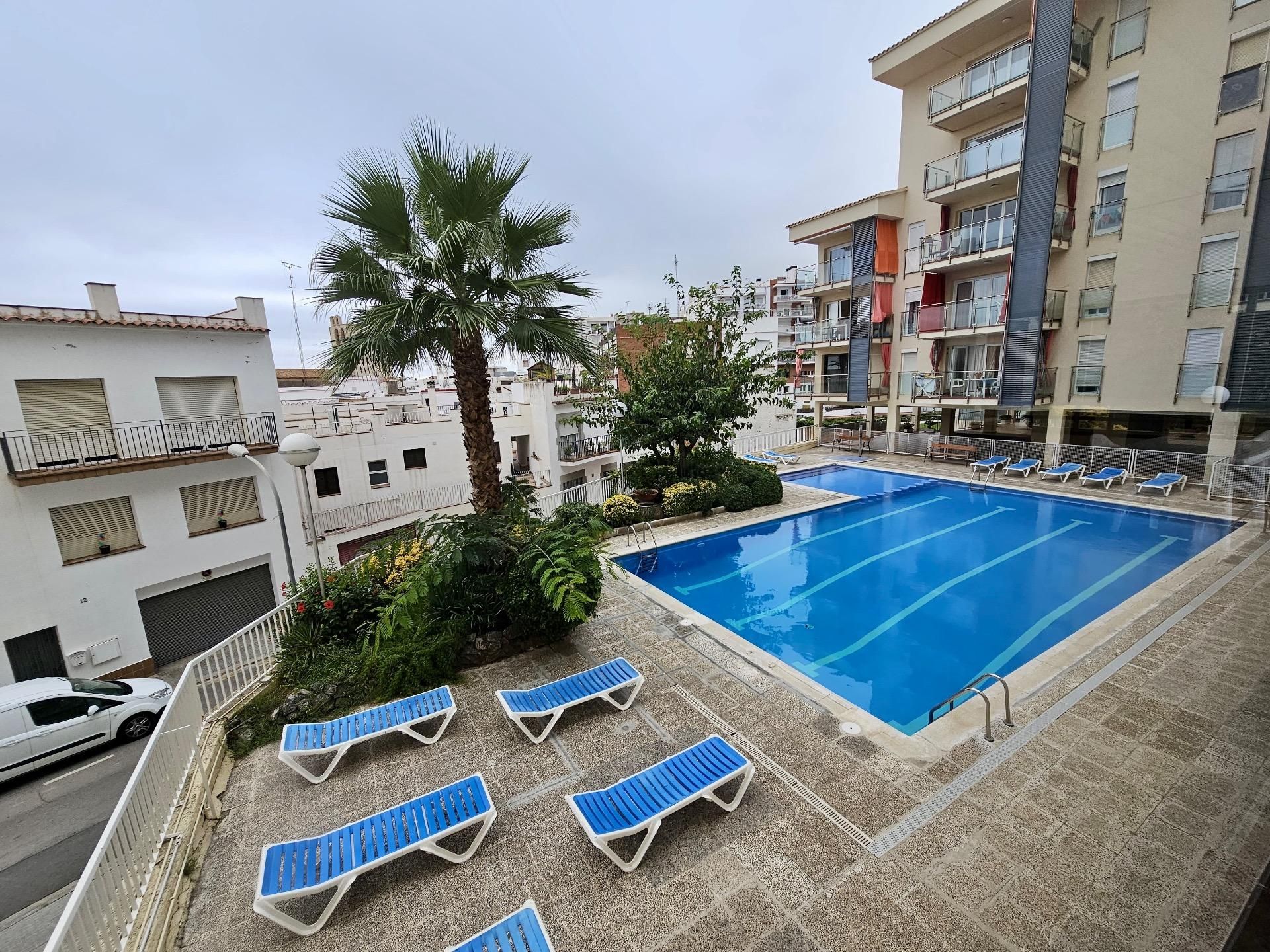 Swimming pool of Flat for sale in Sant Pol de Mar  with Terrace, Balcony and Community pool