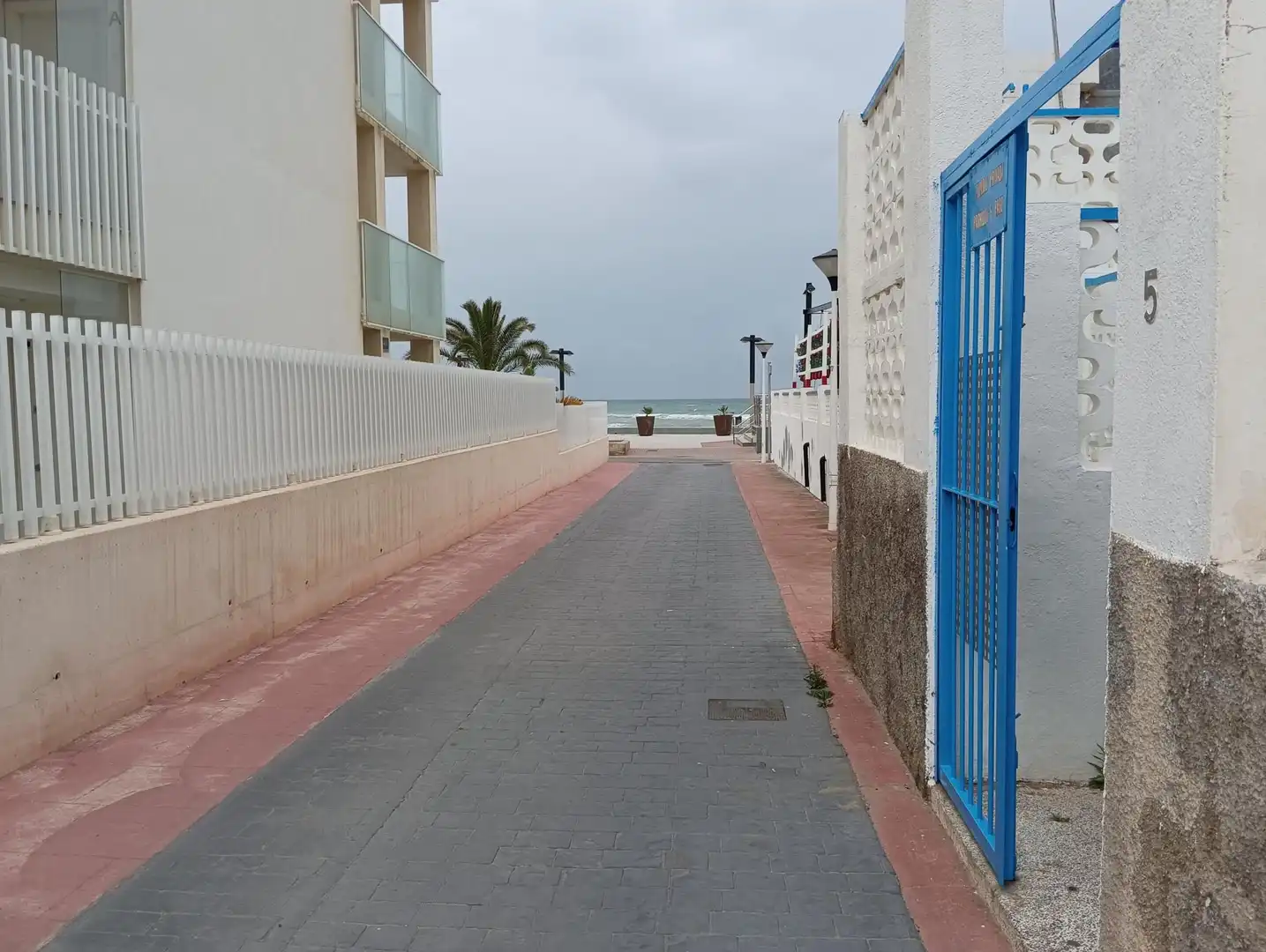 Vista exterior de Pis en venda en Oropesa del Mar / Orpesa amb Terrassa i Balcó