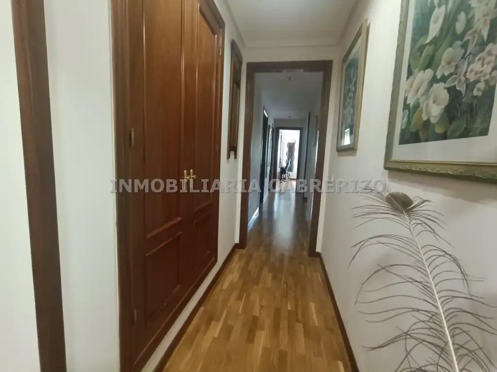 Piso en venta en  Logroño con Calefacción, Parquet y Terraza