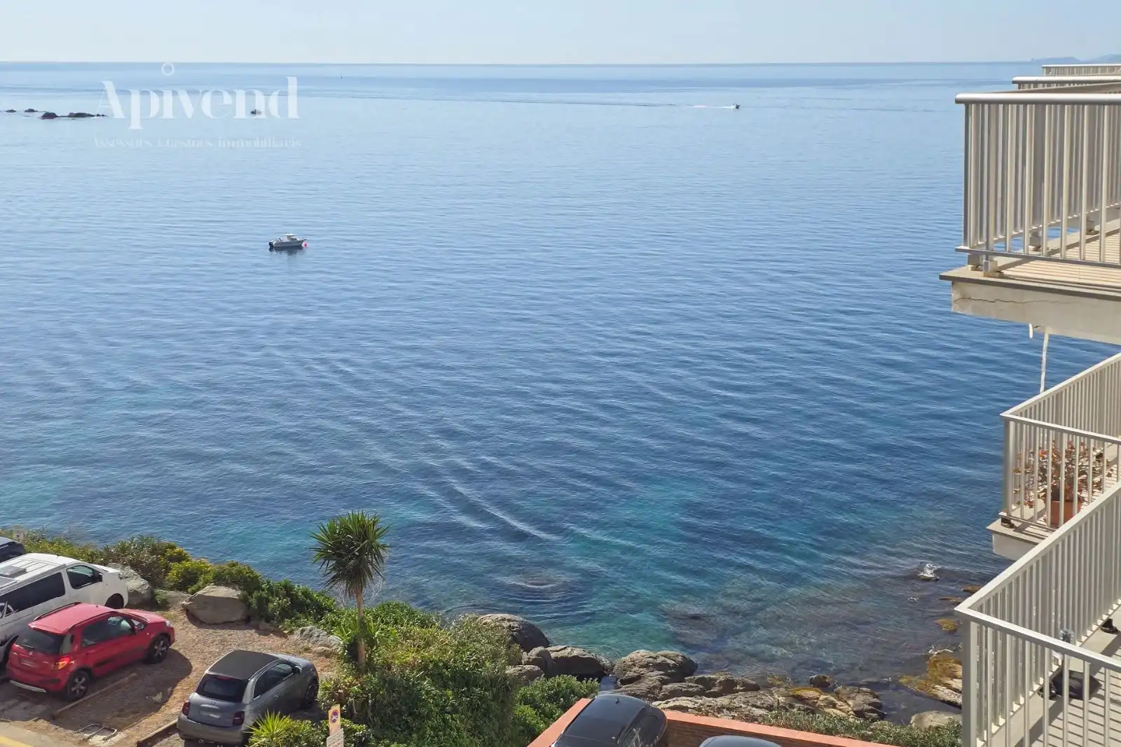 Wohnung zum Verkauf in Roses mit Klimaanlage, Terrasse und Schwimmbad