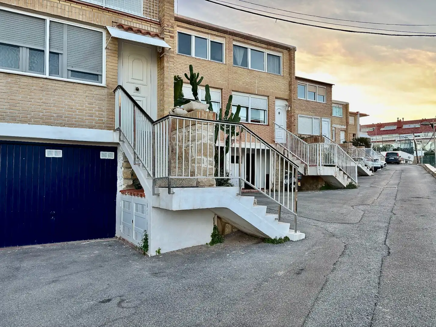 Exterior view of Houses for sale in Alicante / Alacant  with Heating, Private garden and Terrace