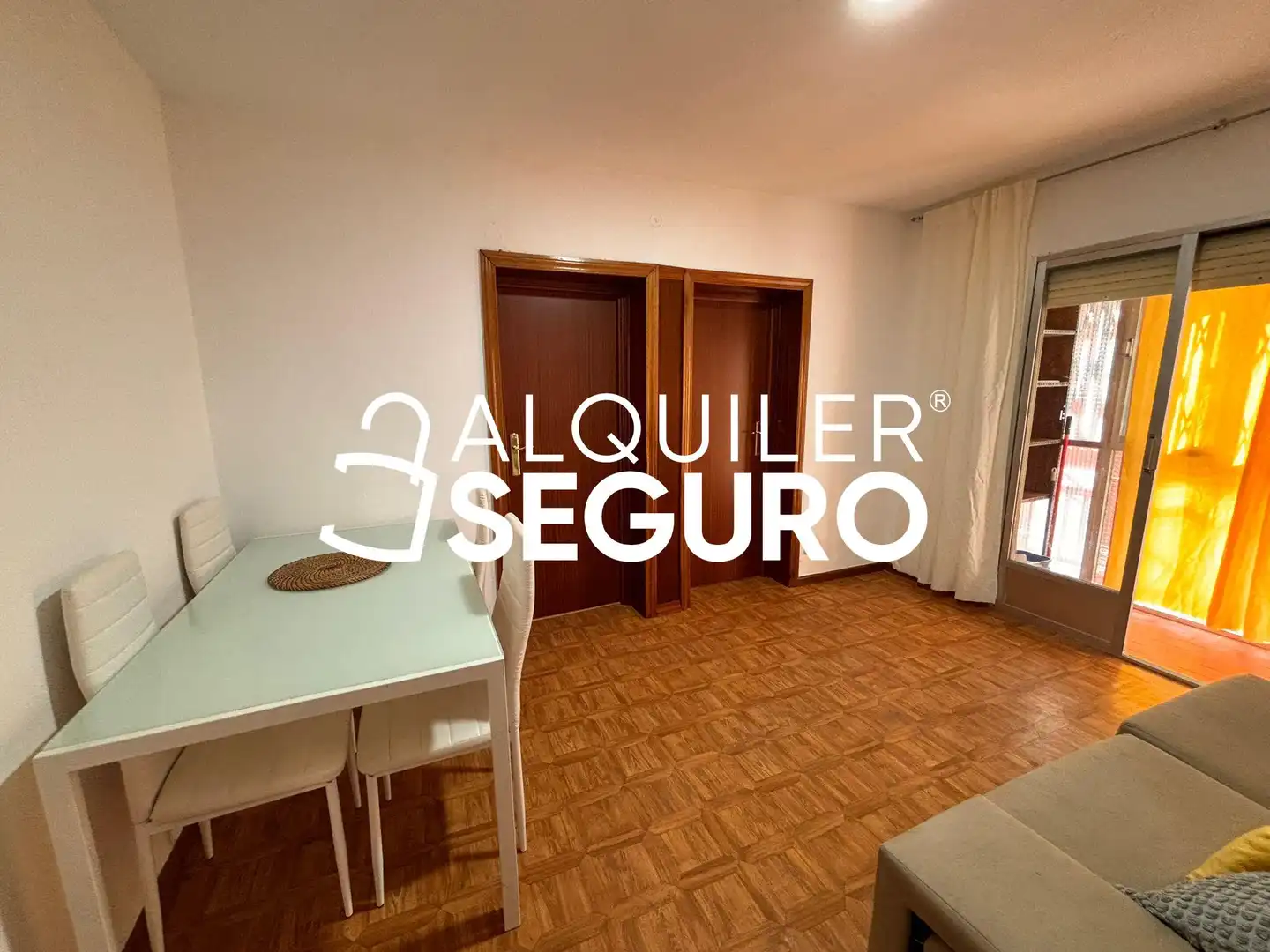 Wohnung zur Miete in del Campo de la Paloma, Palomeras Sureste