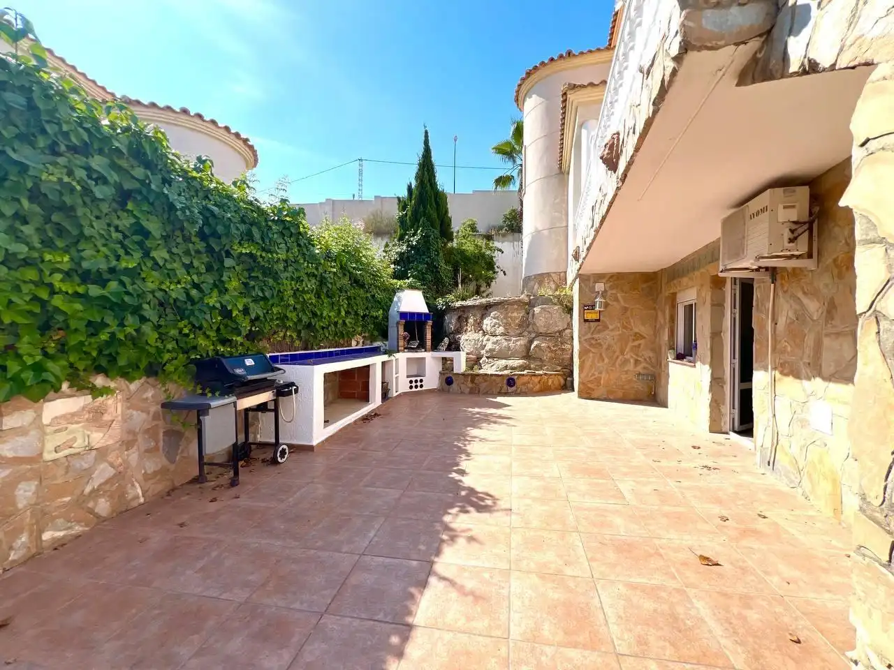 Terraza de Casa o chalet en venta en El Campello con Aire acondicionado, Calefacción y Jardín privado