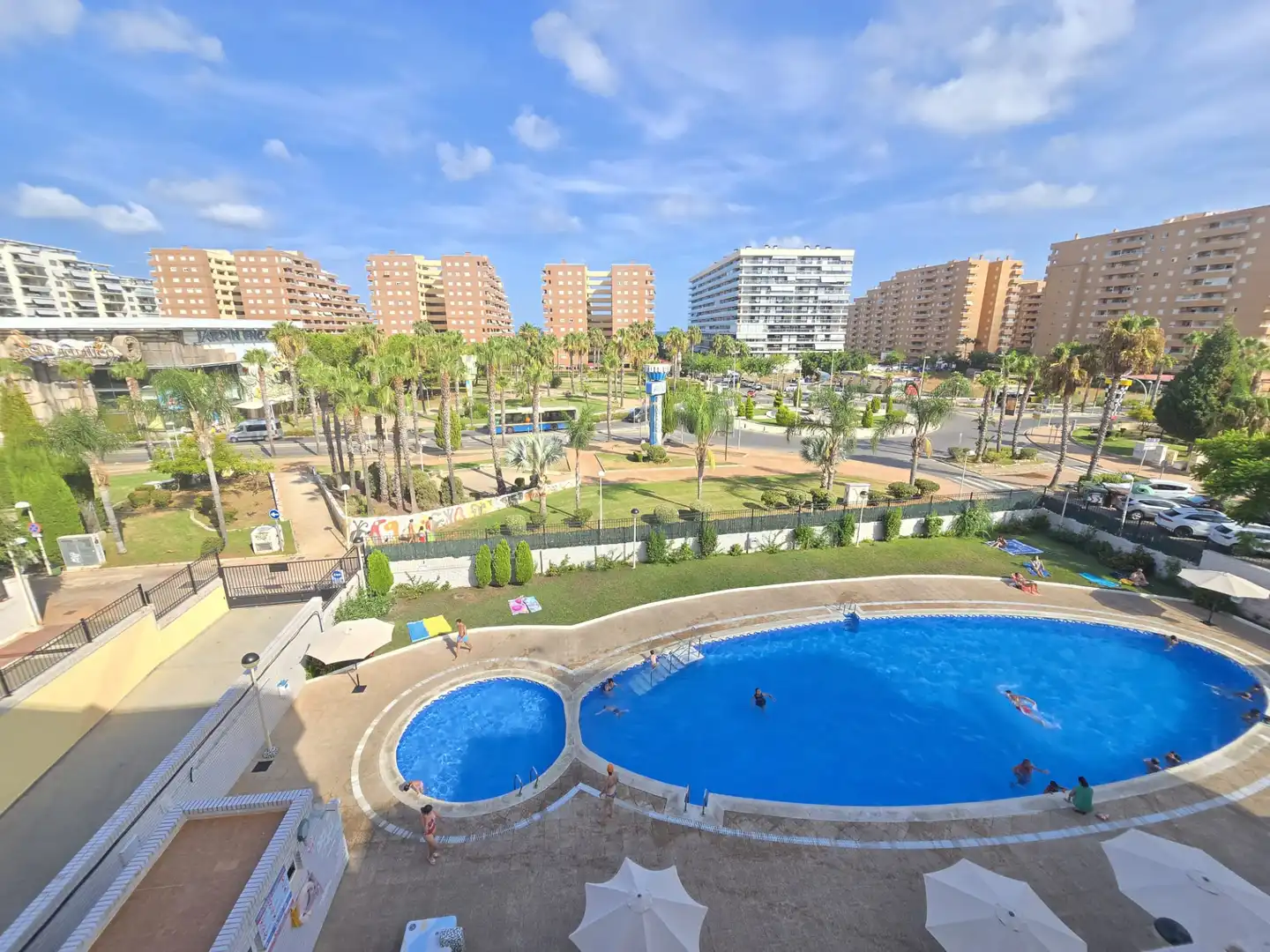 Pis amb piscina en venda a Avenida Central, imagen 8