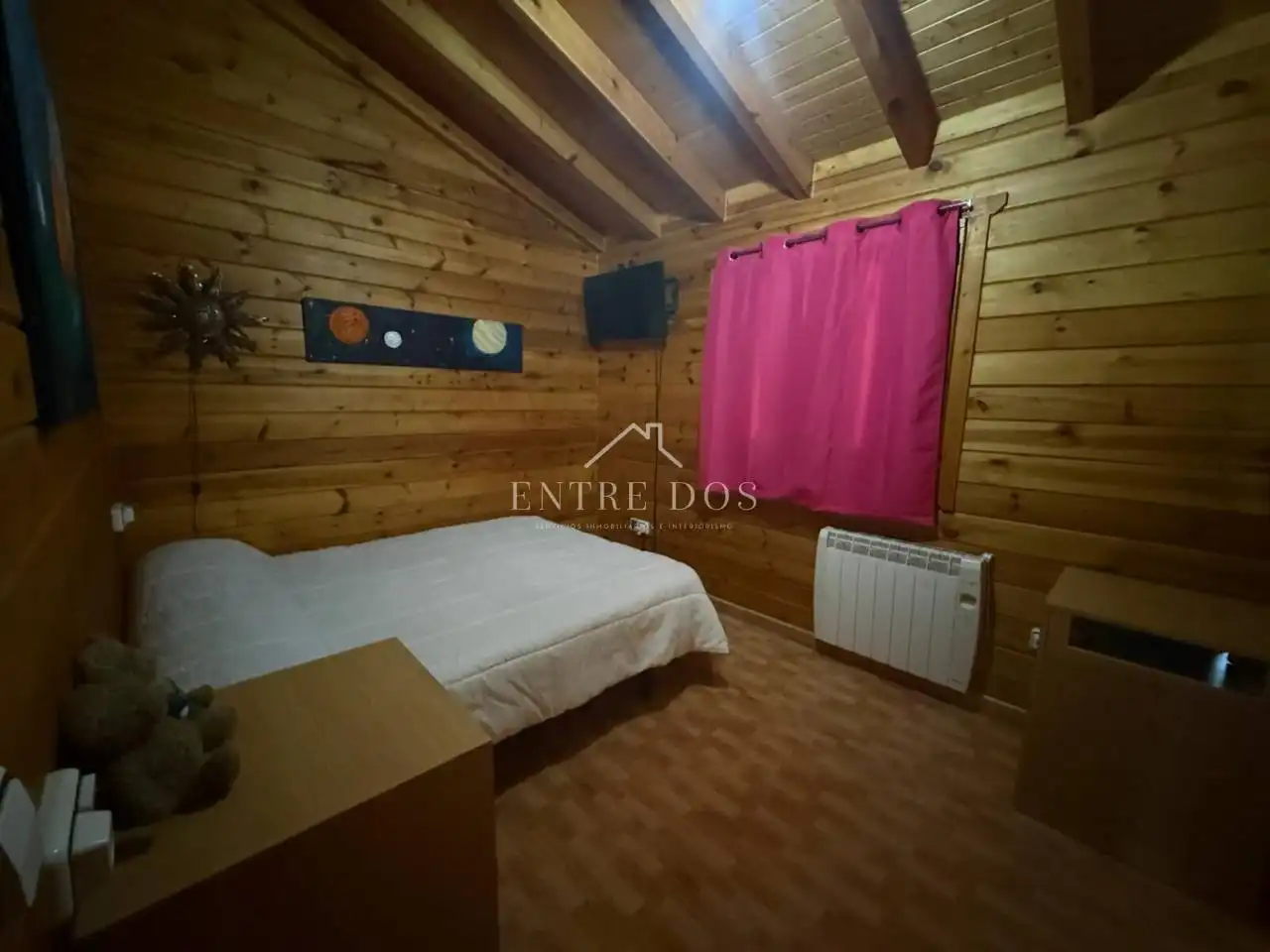 Dormitori de Finca rústica en venda en Sierra Engarcerán amb Jardí privat, Terrassa i Piscina