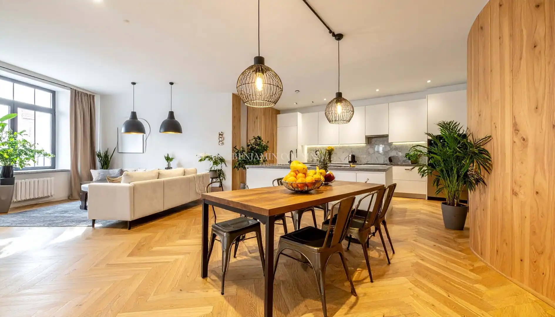 Comedor de Piso en venta en Madrid con Balcón