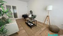 Living room of Flat for sale in El Prat de Llobregat  with Terrace and Balcony