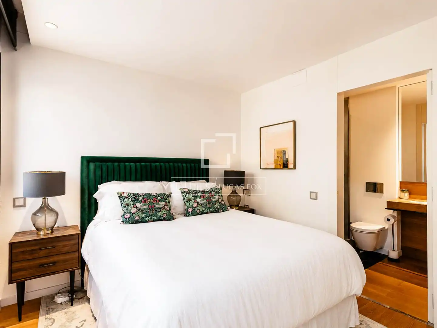 Dormitori de Casa o xalet en venda en Barcelona amb Aire condicionat, Jardí privat i Terrassa
